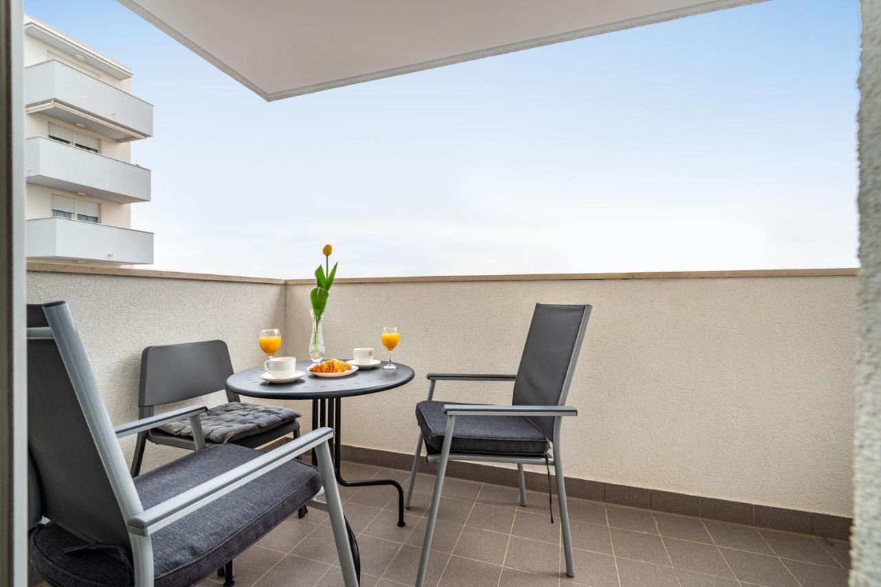 Ap Stella, Center Of Zadar, 2Br, Parking Lejlighed Eksteriør billede